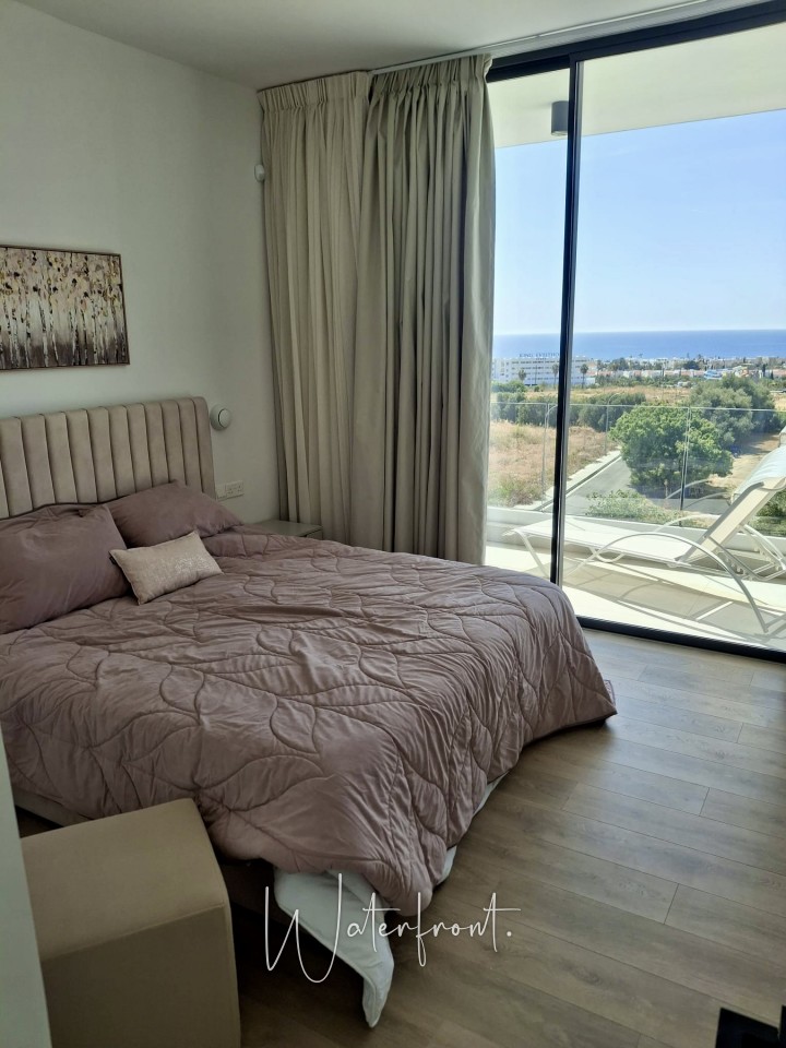 Detached Villa For Sale  in  Chloraka