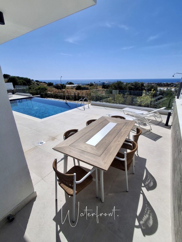 Detached Villa For Sale  in  Chloraka