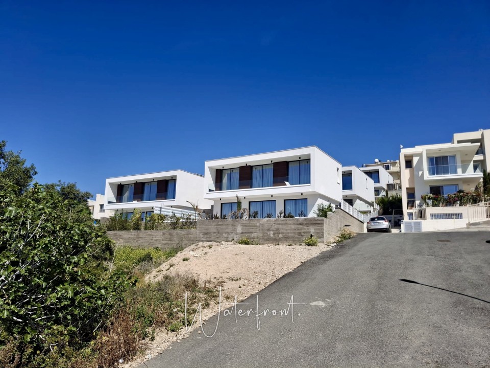 Detached Villa For Sale  in  Chloraka