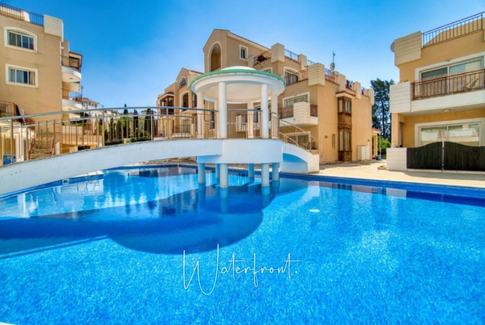 Apartment For Sale  in  Universal