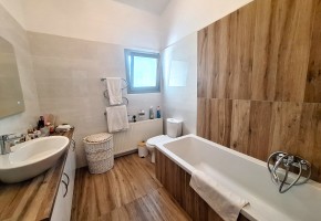 Detached Villa For Sale  in  Choletria