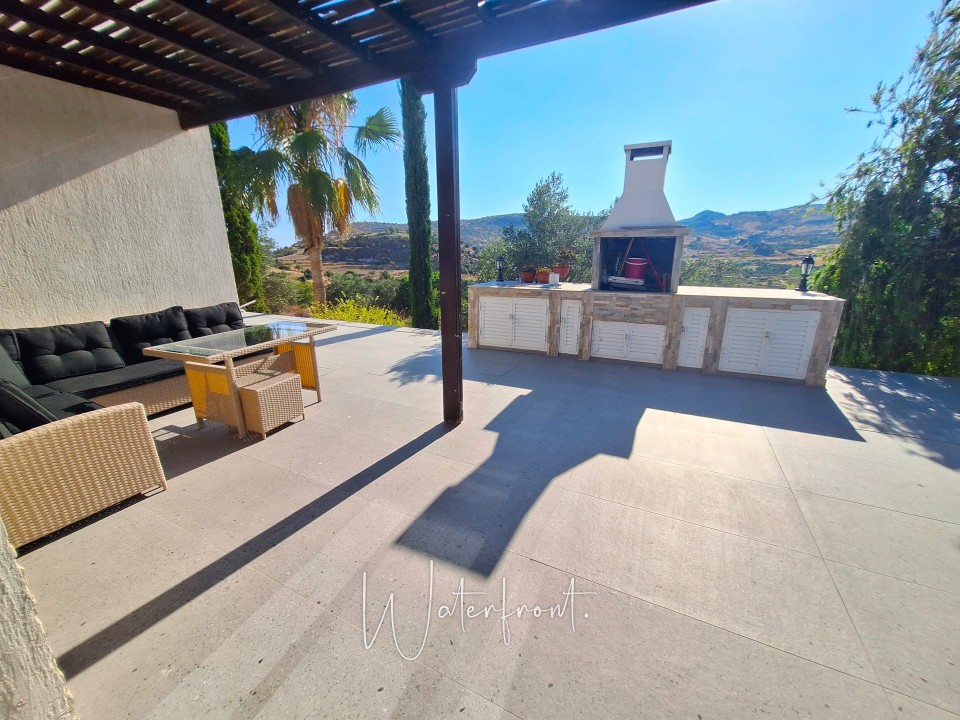 Detached Villa For Sale  in  Choletria