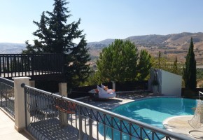 Detached Villa For Sale  in  Choletria