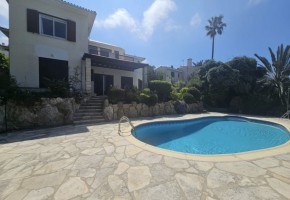 Detached Villa For Sale in Kamares - Tala, Paphos - SL24646