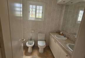 Detached Villa For Sale  in  Kamares - Tala