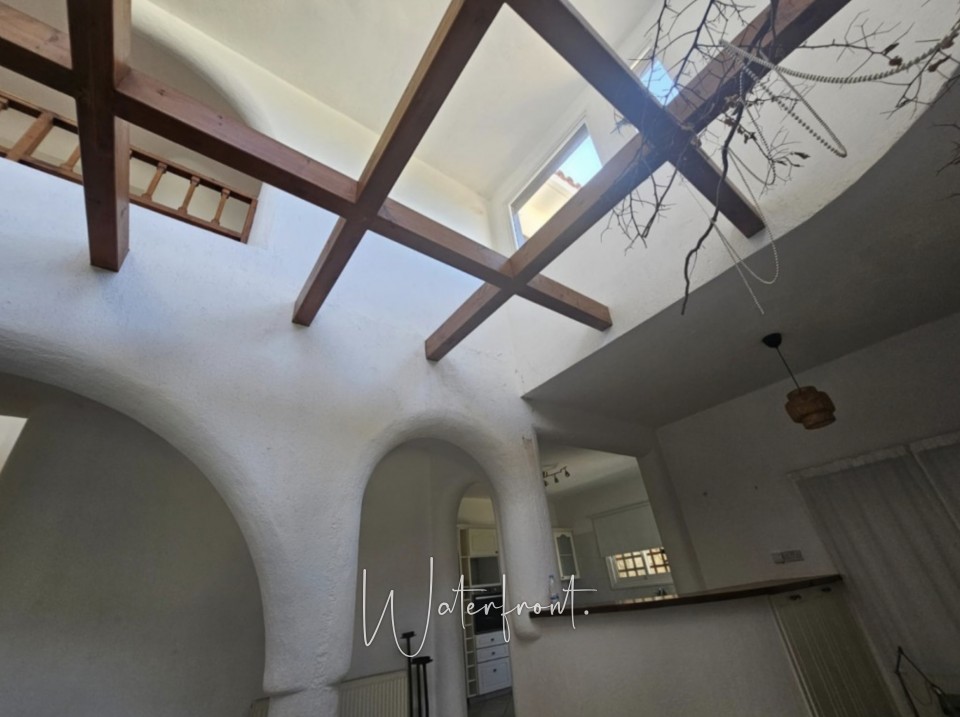 Detached Villa For Sale  in  Kamares - Tala
