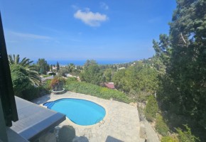 Detached Villa For Sale  in  Kamares - Tala