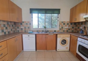 Detached Villa For Sale  in  Yeroskipou