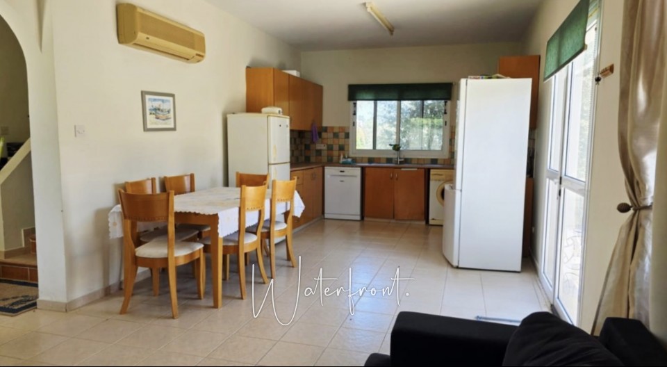 Detached Villa For Sale  in  Yeroskipou