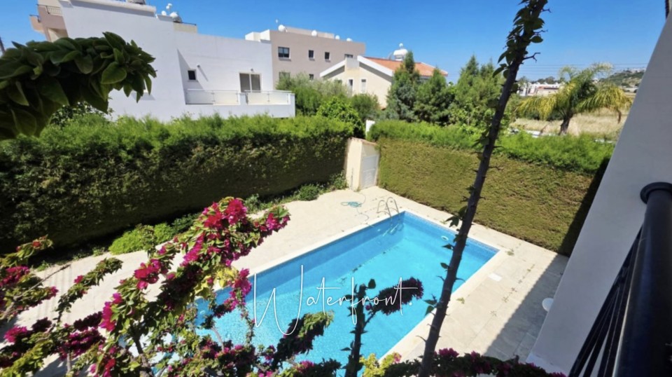 Detached Villa For Sale  in  Yeroskipou