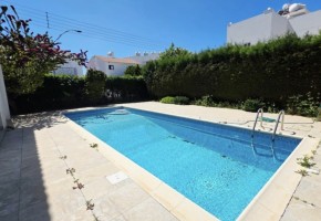 Detached Villa For Sale  in  Yeroskipou