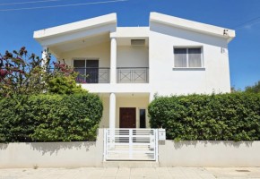 Detached Villa For Sale  in  Yeroskipou