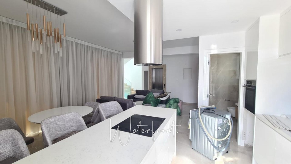 Detached Villa For Sale  in  Acheleia