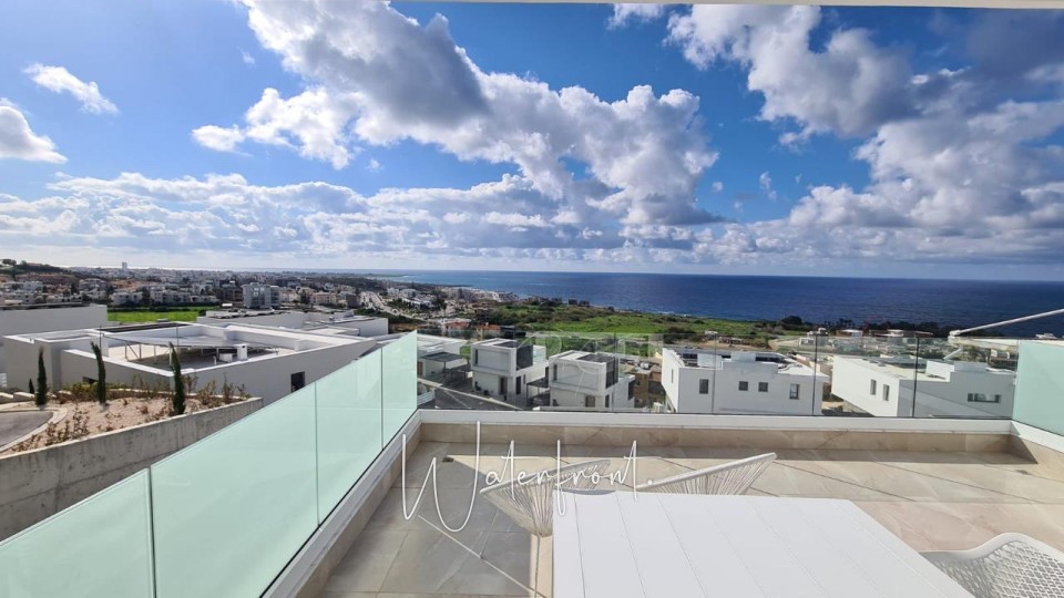 Detached Villa For Sale  in  Acheleia