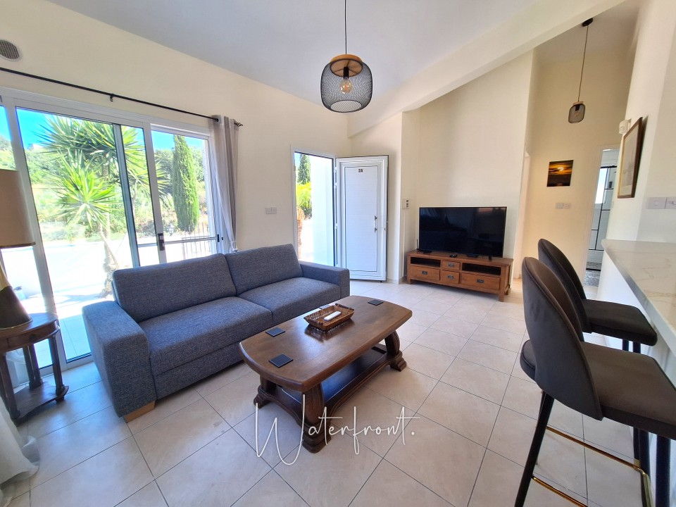 Bungalow For Sale  in  Polemi