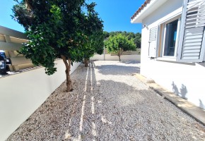 Bungalow For Sale  in  Polemi