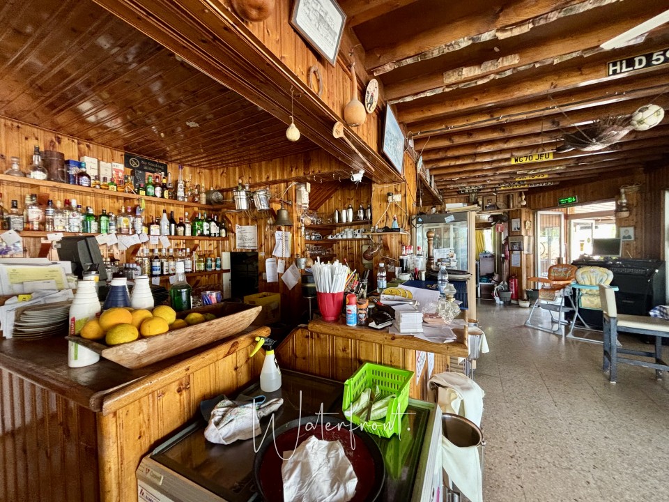 Business For Sale  in  Coral Bay