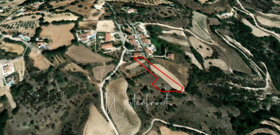 Residential Land  For Sale  in  Polemi