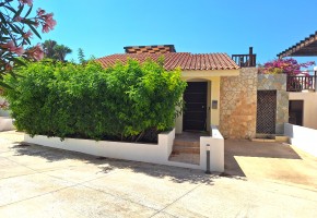 Detached Villa For Sale  in  Kissonerga