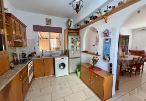 Detached Villa For Sale  in  Universal
