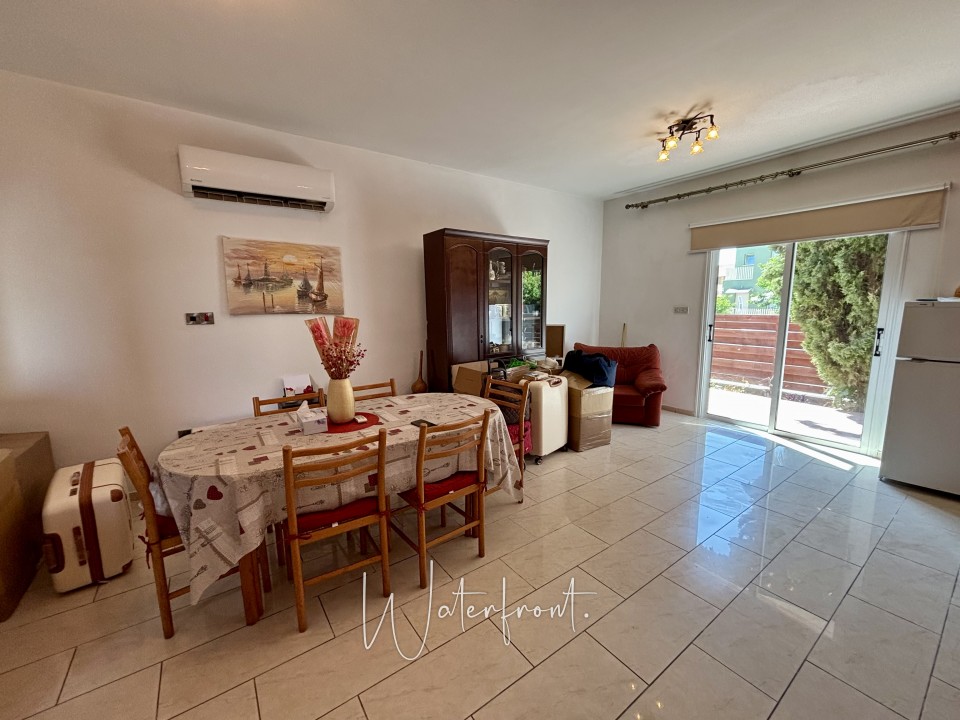 Detached Villa For Sale  in  Universal