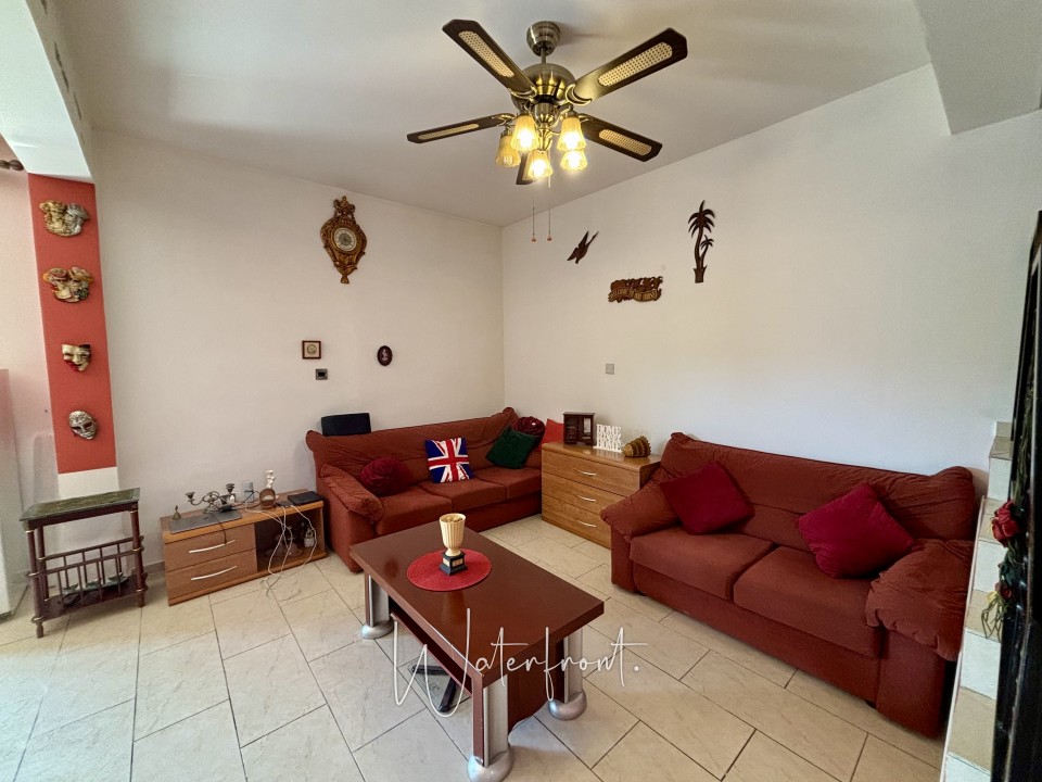 Detached Villa For Sale  in  Universal
