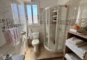 Detached Villa For Sale  in  Universal