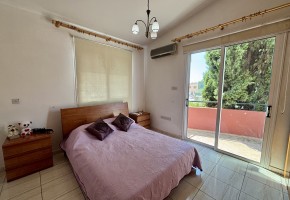 Detached Villa For Sale  in  Universal
