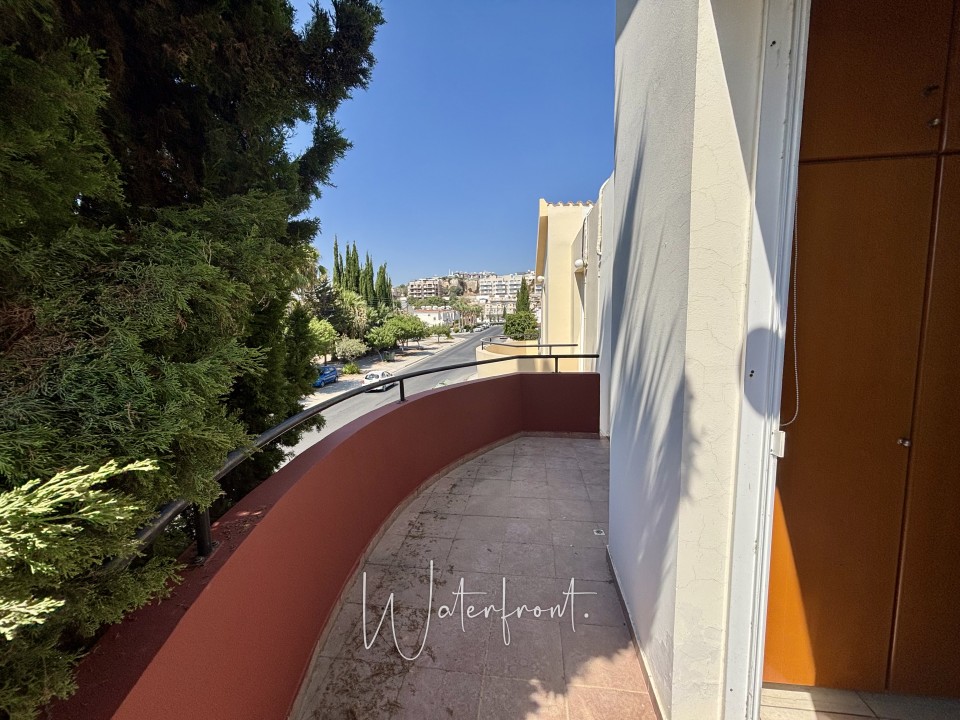 Detached Villa For Sale  in  Universal