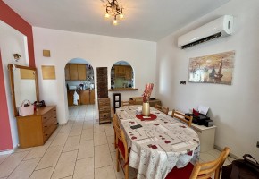 Detached Villa For Sale  in  Universal