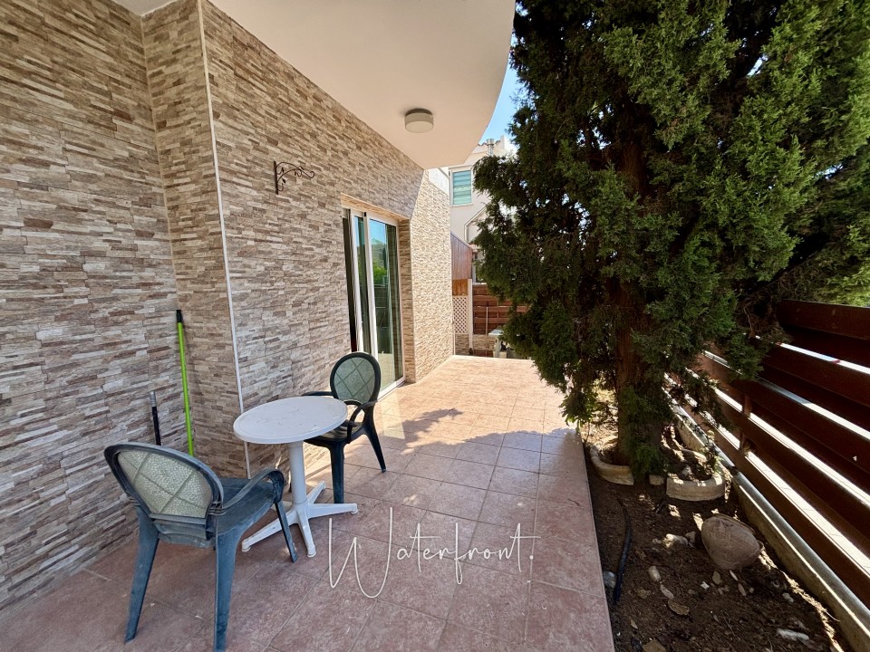 Detached Villa For Sale  in  Universal