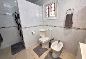 Bungalow For Sale  in  Koili