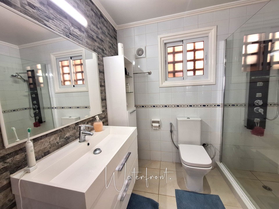 Bungalow For Sale  in  Koili