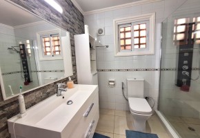 Bungalow For Sale  in  Koili