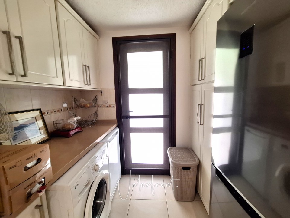 Bungalow For Sale  in  Koili