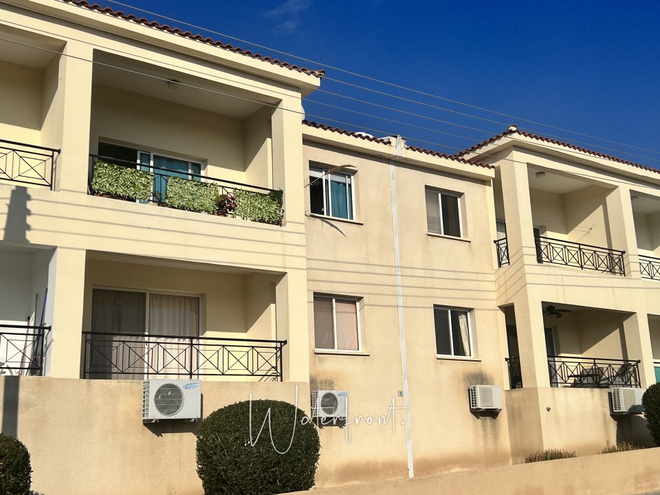 Apartment For Sale  in  Chloraka