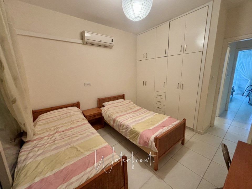 Apartment For Sale  in  Tombs of the Kings