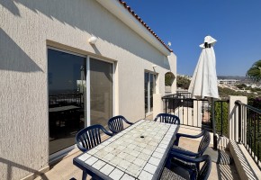Detached Villa For Sale  in  Peyia