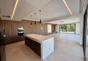 Detached Villa For Sale  in  Sea Caves - St.George