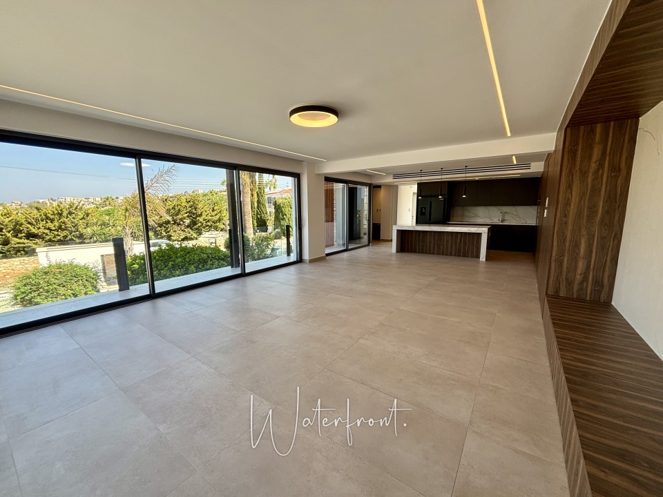 Detached Villa For Sale  in  Sea Caves - St.George
