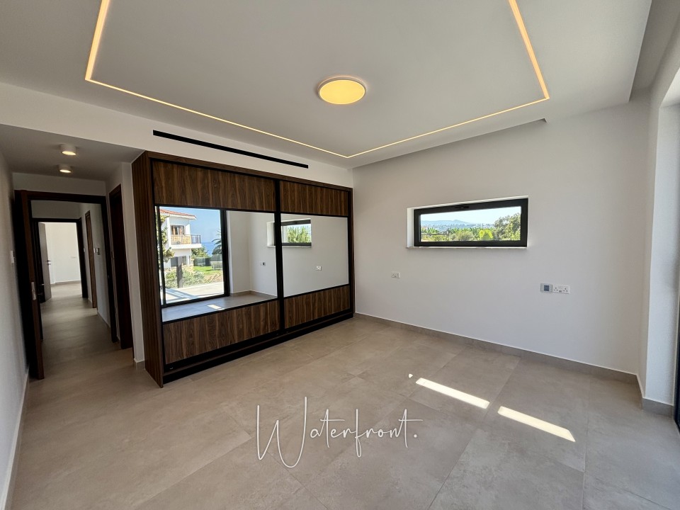 Detached Villa For Sale  in  Sea Caves - St.George