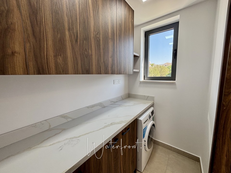 Detached Villa For Sale  in  Sea Caves - St.George