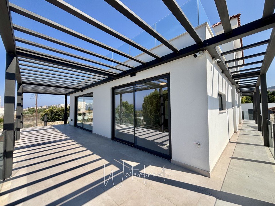 Detached Villa For Sale  in  Sea Caves - St.George