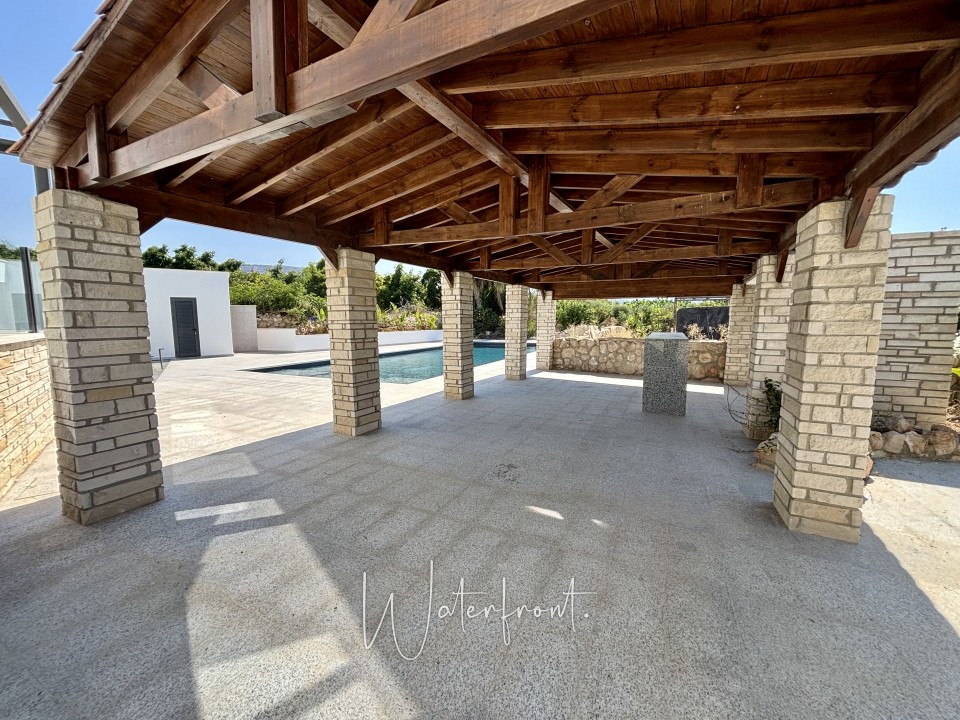 Detached Villa For Sale  in  Sea Caves - St.George