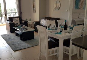 Apartment For Sale  in  Tombs of the Kings