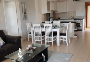 Apartment For Sale  in  Tombs of the Kings