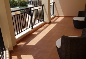 Apartment For Sale  in  Tombs of the Kings