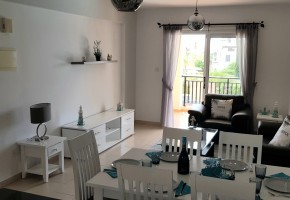 Apartment For Sale  in  Tombs of the Kings