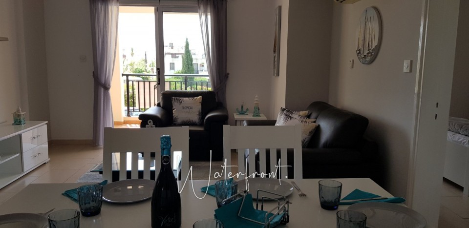 Apartment For Sale  in  Tombs of the Kings