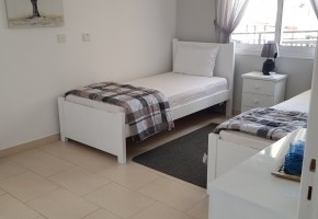 Apartment For Sale  in  Tombs of the Kings